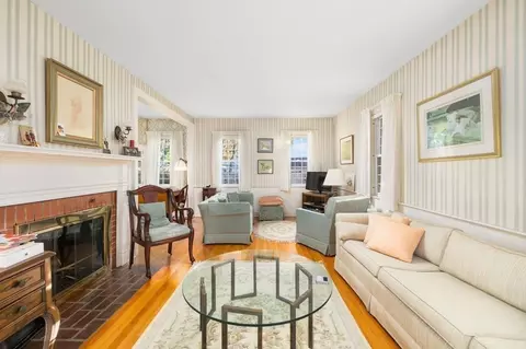 353 Archer, Fall River, MA 02720 photo 4