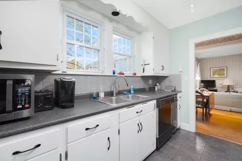 353 Archer, Fall River, MA 02720 photo 3