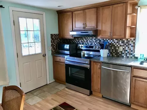 7 Hemlock Dr, Mashpee, MA 02649 photo 10