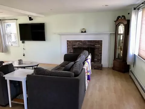 7 Hemlock Dr, Mashpee, MA 02649 photo 6