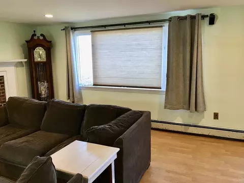 7 Hemlock Dr, Mashpee, MA 02649 photo 5
