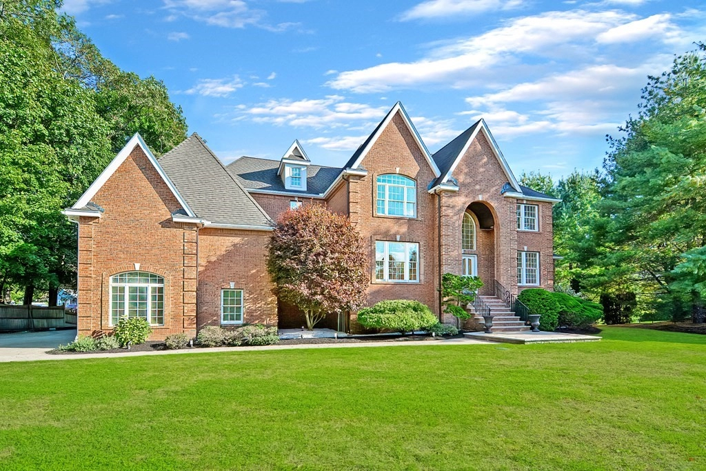 1 Ashley Ct