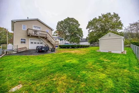 583 Wood St, Fall River, MA 02721 photo 32