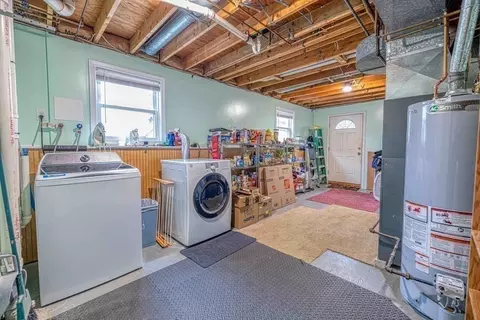 583 Wood St, Fall River, MA 02721 photo 22