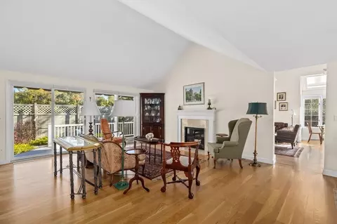 50 Floret Cir #50, Hingham, MA 02043 photo 9