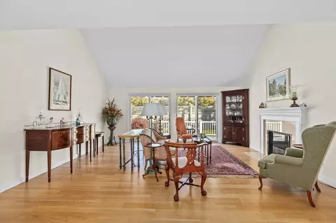 50 Floret Cir #50, Hingham, MA 02043 photo 8