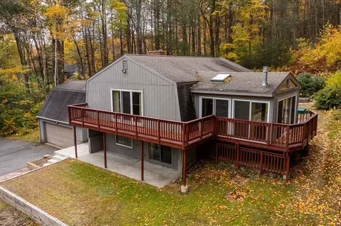 137 Fomer Rd, Southampton, MA 01073