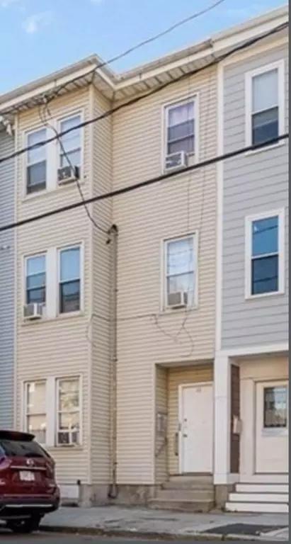 68 London St, Boston, MA 02128