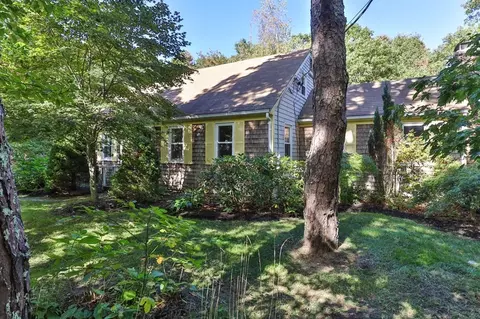 325 Squanto Rd, Eastham, MA 02642 photo 2