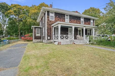 235 Standish Ave, Plymouth, MA 02360
