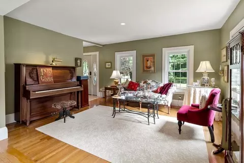 126 Chapman St, Canton, MA 02021 photo 10