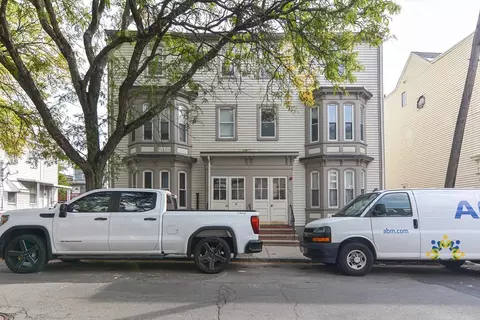 129-133 Trenton St, Boston, MA 02128