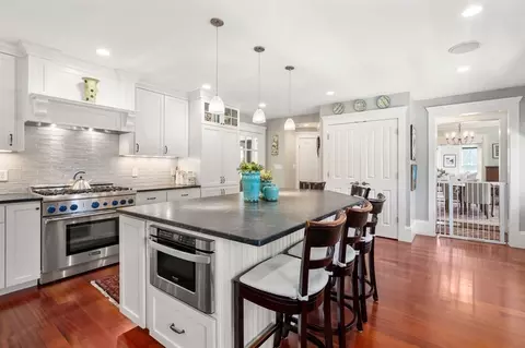319 Sherman St, Canton, MA 02021 photo 5