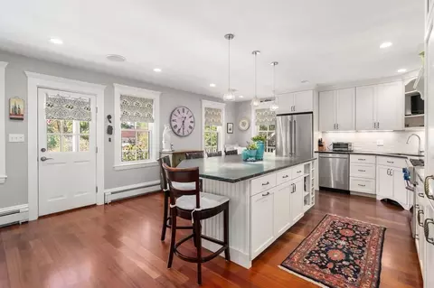 319 Sherman St, Canton, MA 02021 photo 4