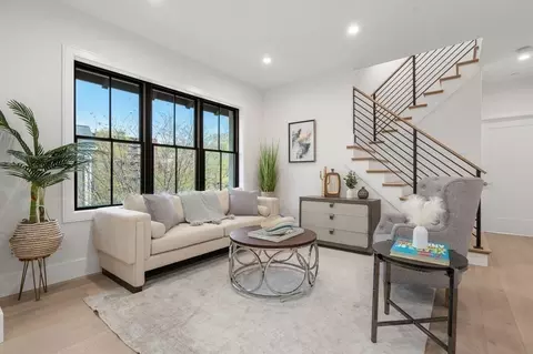 14 Shailer St #1, Brookline, MA 02446