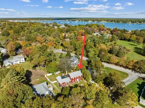 7 Zora Rd, Marion, MA 02738