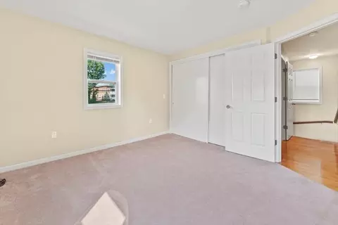 39 Milton St, Springfield, MA 01151 photo 22