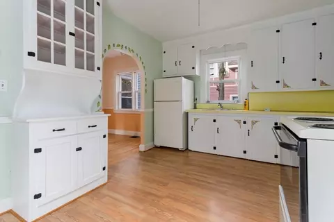 15 Pearl St, Reading, MA 01867 photo 11