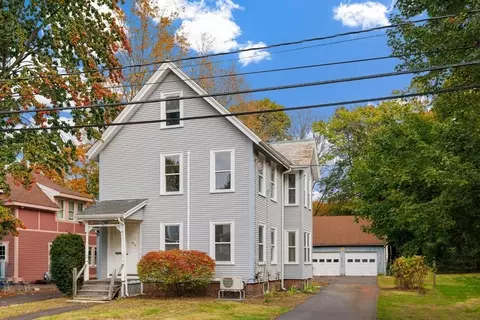 15 Pearl St, Reading, MA 01867