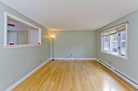 183 Peekskill Ave, Springfield, MA 01118 photo 22