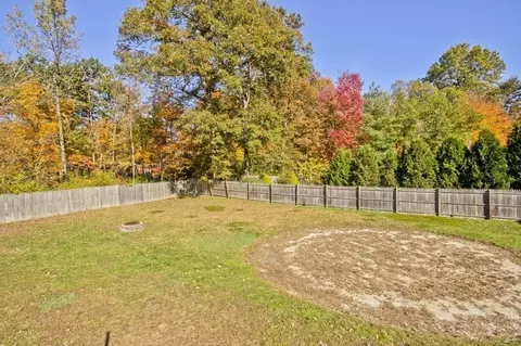 183 Peekskill Ave, Springfield, MA 01118 photo 31