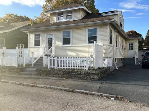 207 Nilsson St, Brockton, MA 02301