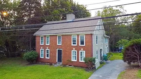 28 Bedford St, Burlington, MA 01803