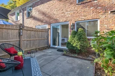 1095 Dickinson St #1095, Springfield, MA 01108 photo 18