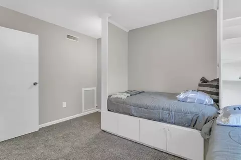 1095 Dickinson St #1095, Springfield, MA 01108 photo 34