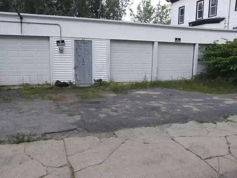43 Chester, Fitchburg, MA 01420