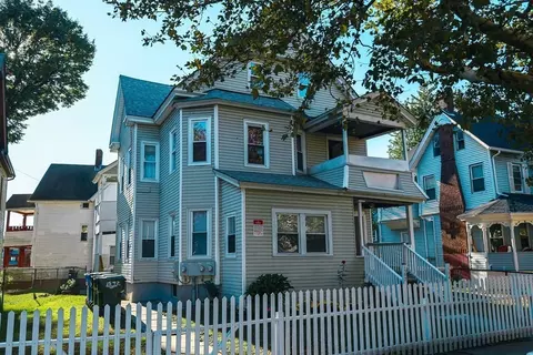 1592-1594 Dwight St, Springfield, MA 01107 photo 3