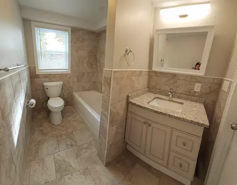 495 Chicago St, Fall River, MA 02721 photo 6