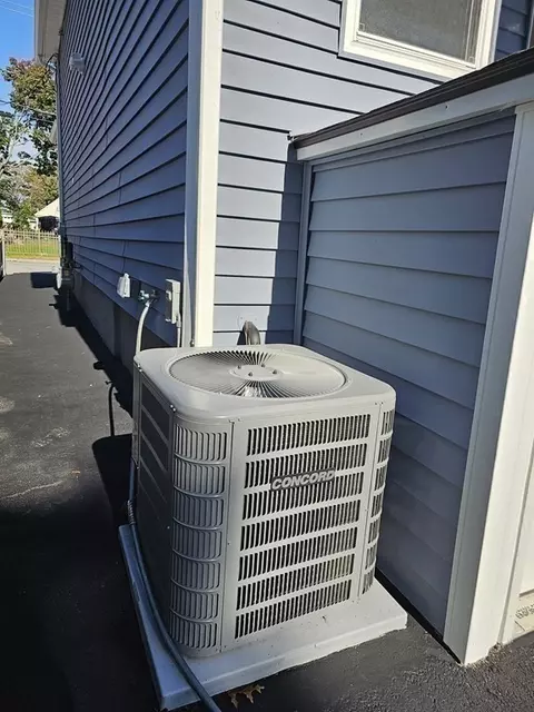 495 Chicago St, Fall River, MA 02721 photo 13