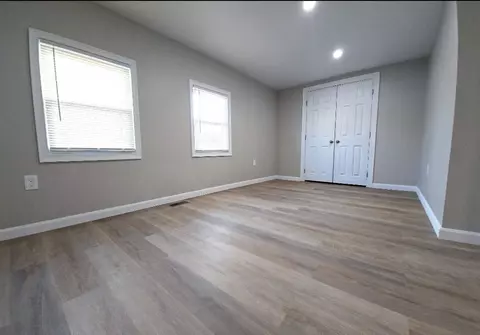 495 Chicago St, Fall River, MA 02721 photo 11