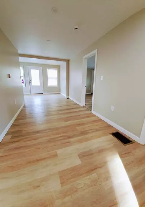 495 Chicago St, Fall River, MA 02721 photo 5