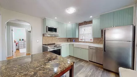 274 Cooper St, Springfield, MA 01108 photo 5