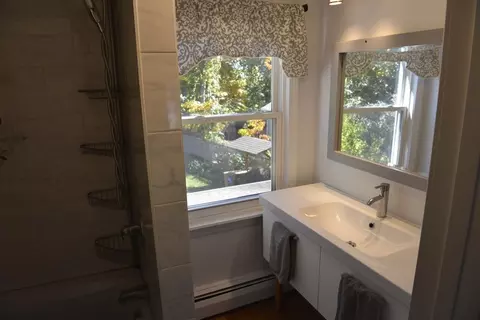 18 Onset St, Worcester, MA 01604 photo 18