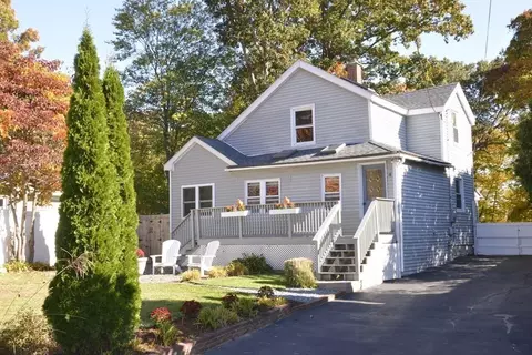 18 Onset St, Worcester, MA 01604 photo 3