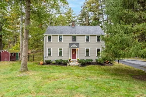 14 Madigan Ln, Ayer, MA 01432