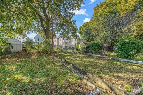 68 Peirce Ave, Everett, MA 02149 photo 36