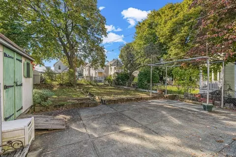 68 Peirce Ave, Everett, MA 02149 photo 33