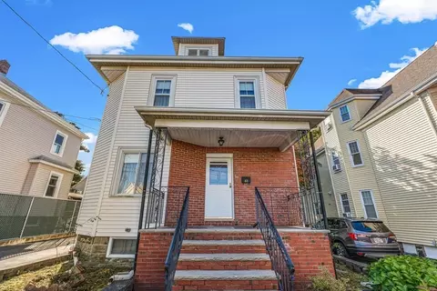 68 Peirce Ave, Everett, MA 02149