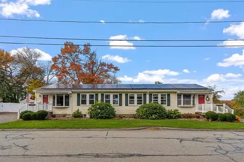 21-23 Willard St W, Ayer, MA 01432