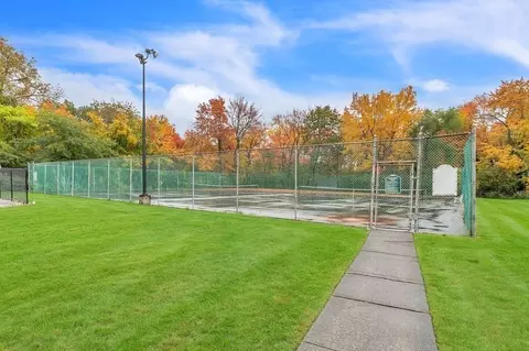 105 Nassau Dr #105, Springfield, MA 01129 photo 36