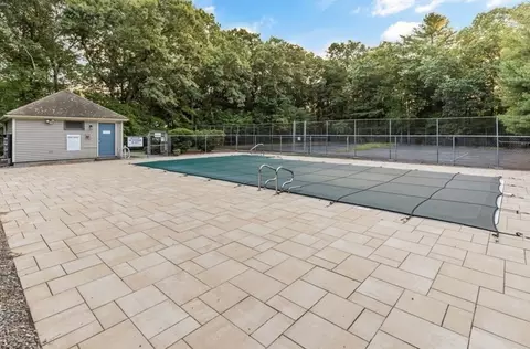 5 Birchtree Cir #5, Franklin, MA 02038 photo 32