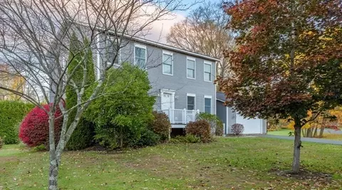 1 Poets Corner Rd, Amherst, MA 01002