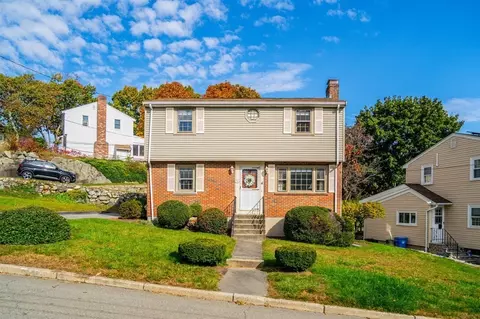 4 James St, Waltham, MA 02451