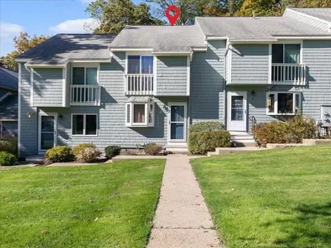 7 Acadia Kimball Rd #7, Amesbury, MA 01913