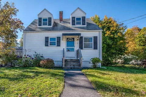 81 Carl Ave, Brockton, MA 02302