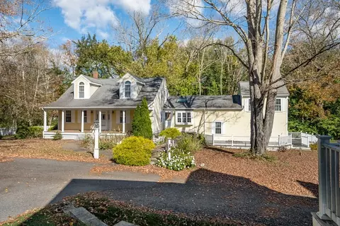 383 S St W, Raynham, MA 02767